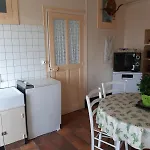 Le Chateau Nyaraló Saucourt-sur-Rognon